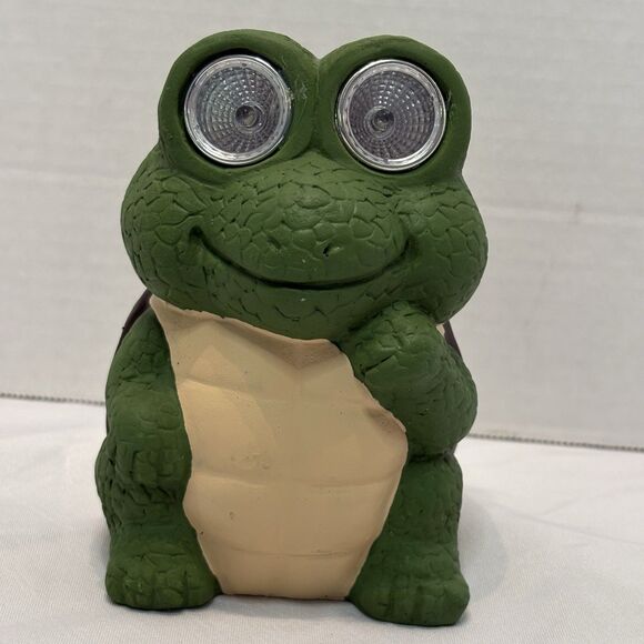 Unbranded Other - Solar Powered Turtle Statue LED Lighted Eyes